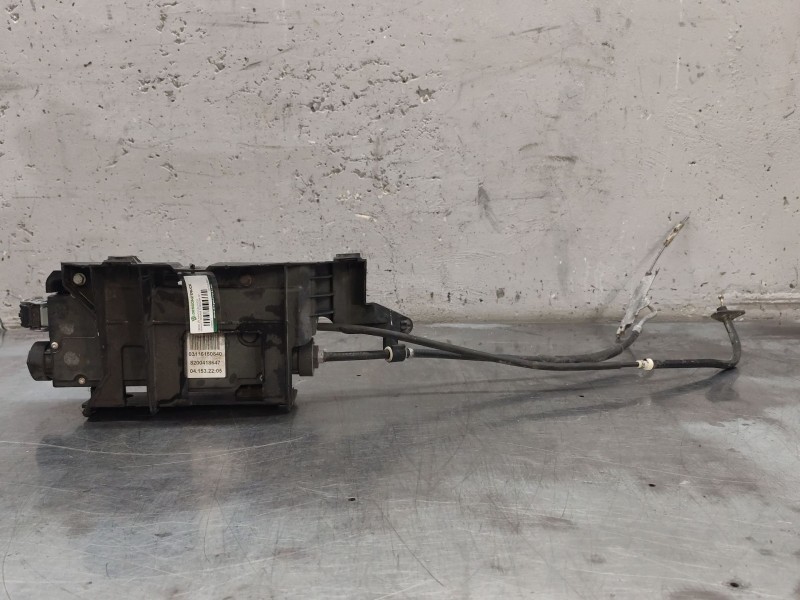 Recambio de freno de mano electrico para renault megane ii berlina 5p authentique referencia OEM IAM 8200418647  