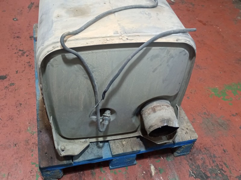 Recambio de catalizador para setra series 400 topclass s 411 hd referencia OEM IAM A0024902314  