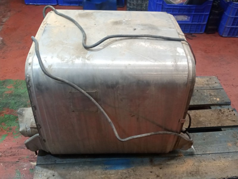 Recambio de catalizador para setra series 400 topclass s 411 hd referencia OEM IAM A0024902314  