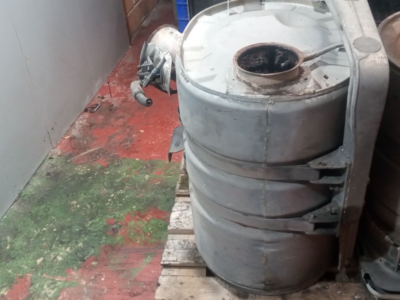 Recambio de catalizador para renault magnum ab diesel referencia OEM IAM 7420920706 MARCA:DINEX 