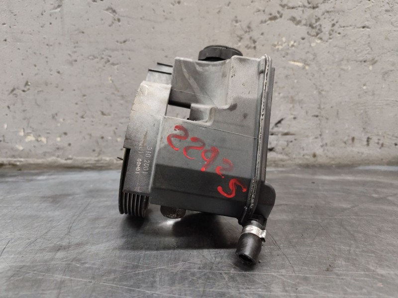 Recambio de bomba direccion para peugeot 206 cc cc referencia OEM IAM 9639650880  