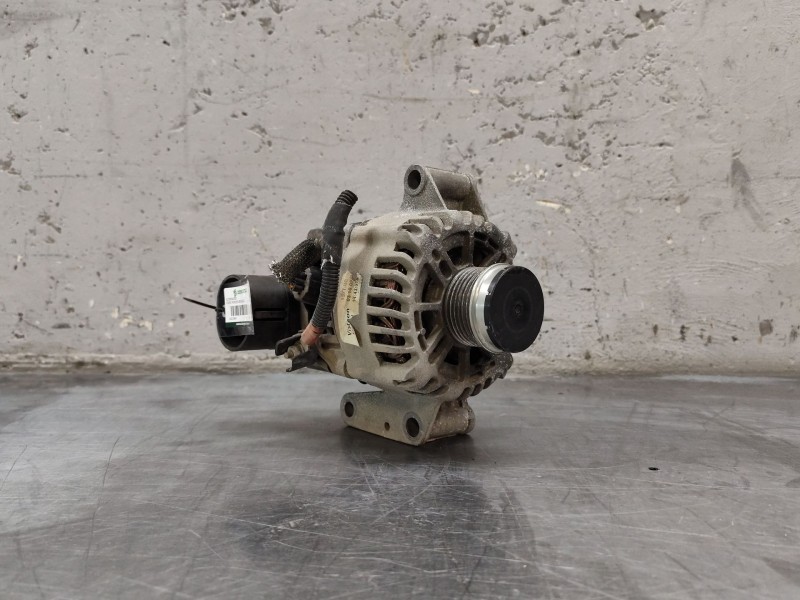 Recambio de alternador para ford mondeo berlina (ge) ambiente referencia OEM IAM 1S7TBC  