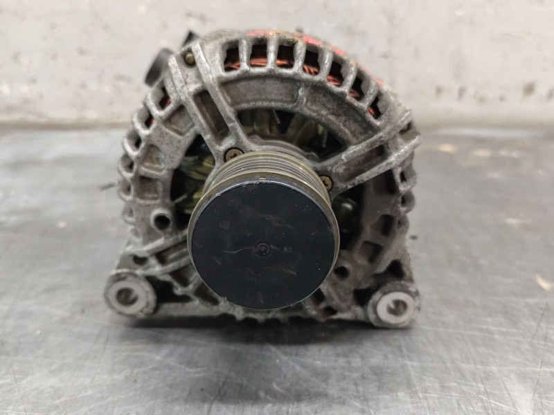 Recambio de alternador para peugeot 307 break / sw (s1) 1.6 hdi referencia OEM IAM 9646321880 0124525035 