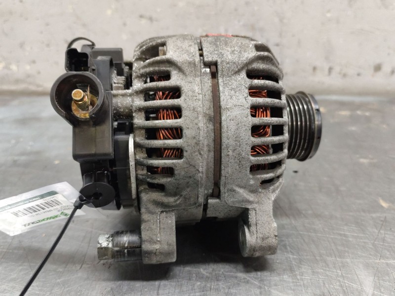 Recambio de alternador para peugeot 307 break / sw (s1) 1.6 hdi referencia OEM IAM 9646321880 0124525035 
