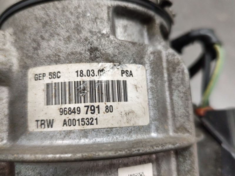 Recambio de bomba direccion para peugeot 308 confort referencia OEM IAM 9684979180  