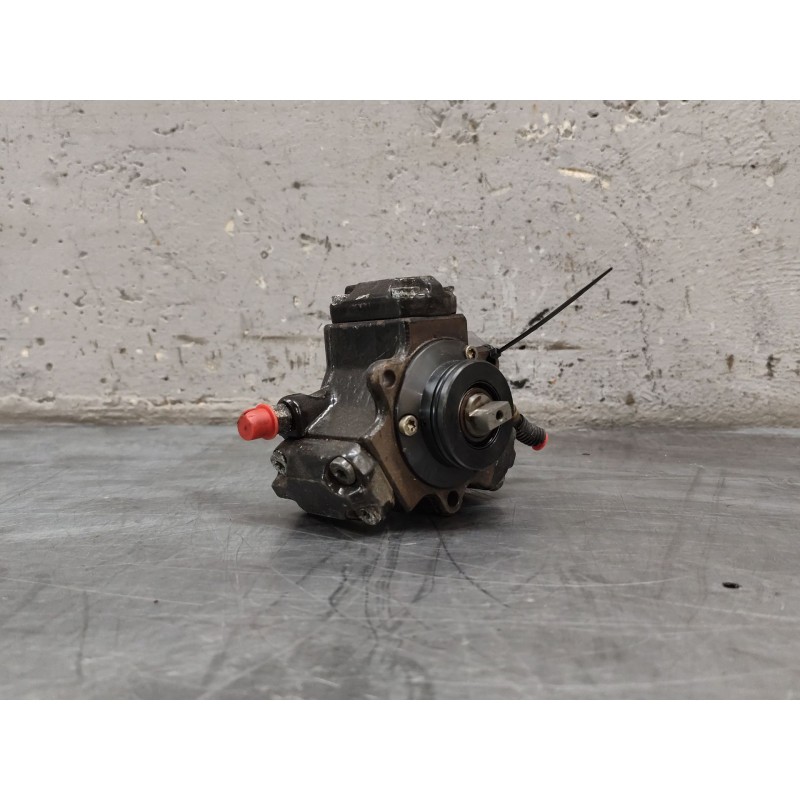Recambio de bomba inyeccion para mercedes-benz clase c (w203) berlina 2.2 cdi cat referencia OEM IAM 0986437003  