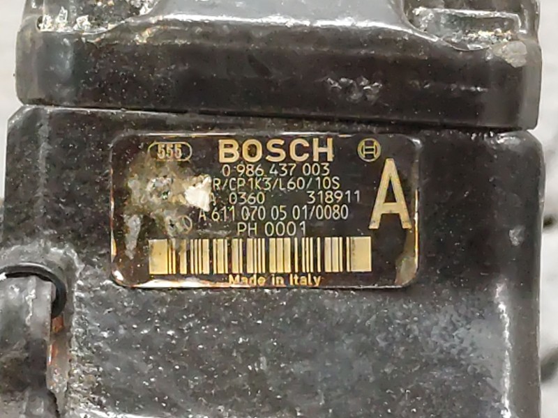 Recambio de bomba inyeccion para mercedes-benz clase c (w203) berlina 2.2 cdi cat referencia OEM IAM 0986437003  