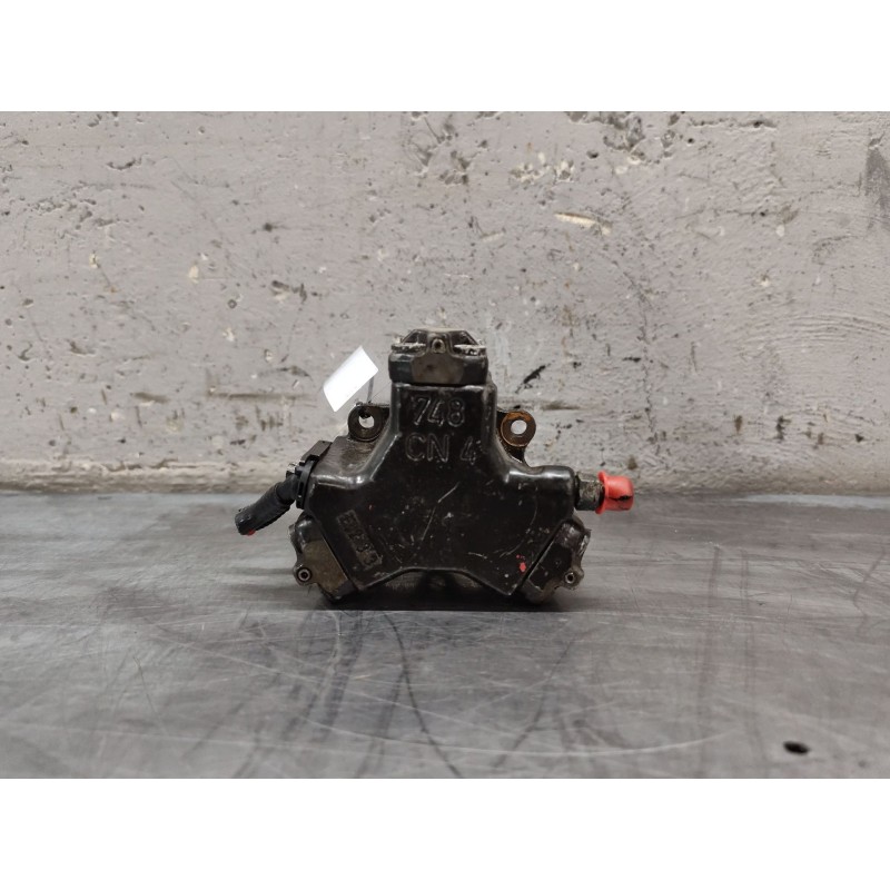 Recambio de bomba inyeccion para mercedes-benz clase c (w203) berlina 2.2 cdi cat referencia OEM IAM 0986437003  