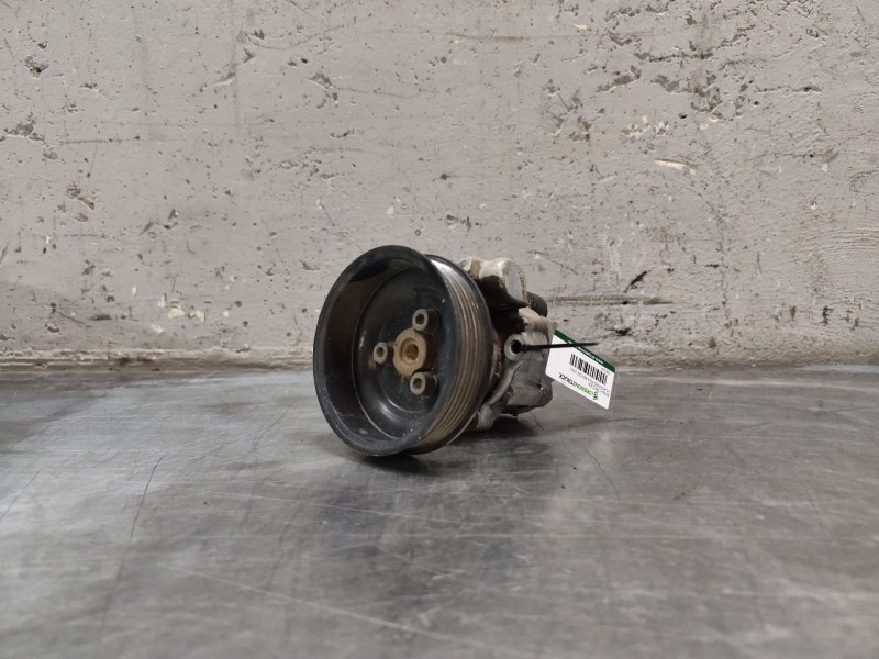 Recambio de bomba direccion para volkswagen polo berlina (6n1) básico referencia OEM IAM   