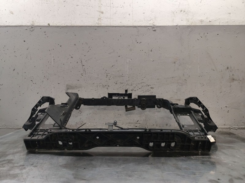 Recambio de panel frontal para hyundai i30 (gd) 1.6 crdi referencia OEM IAM   
