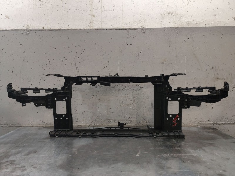 Recambio de panel frontal para hyundai i30 (gd) 1.6 crdi referencia OEM IAM   