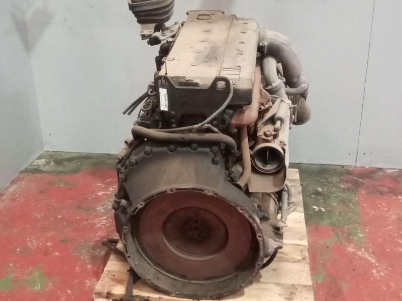 Recambio de despiece motor para mercedes-benz atego 6-cil.4x2/bm 970,2,4-6 6.4 diesel (om 906 la) referencia OEM IAM OM906LAII/1
