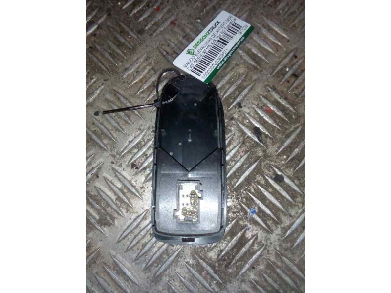 Recambio de mando elevalunas delantero derecho para daf serie xf105.xxx fsa 4x2 space-cab referencia OEM IAM 1811229  