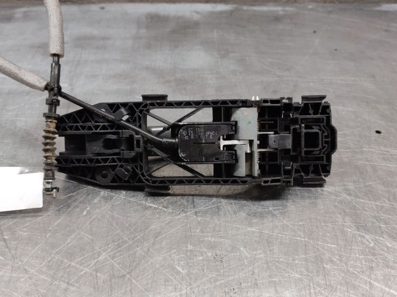 Recambio de maneta exterior trasera izquierda para volkswagen tiguan (5n_) 2.0 tdi 4motion referencia OEM IAM 5N0837017E  