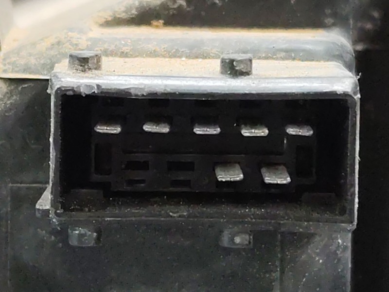 Recambio de faro izquierdo para peugeot 207 sw confort referencia OEM IAM   