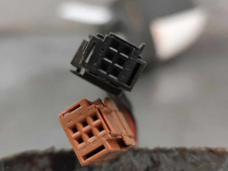 Recambio de retrovisor izquierdo para peugeot 207 sw confort referencia OEM IAM   