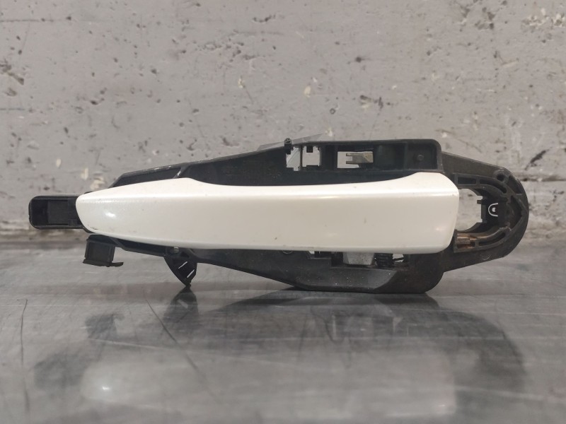 Recambio de maneta exterior trasera izquierda para peugeot 308 active referencia OEM IAM 9802977380  