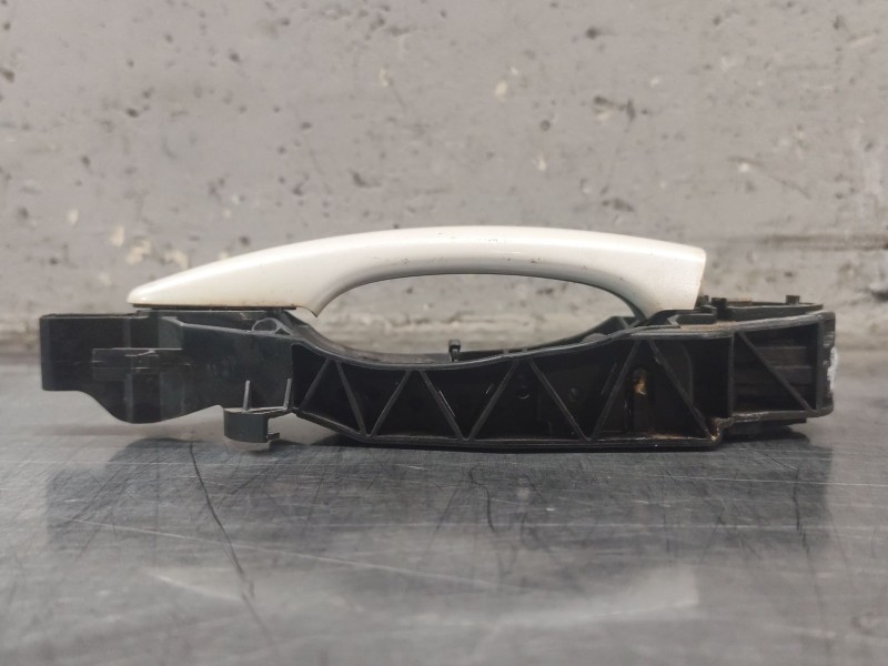 Recambio de maneta exterior trasera izquierda para peugeot 308 active referencia OEM IAM 9802977380  