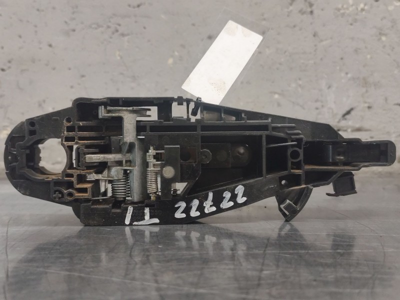 Recambio de maneta exterior trasera izquierda para peugeot 308 active referencia OEM IAM 9802977380  