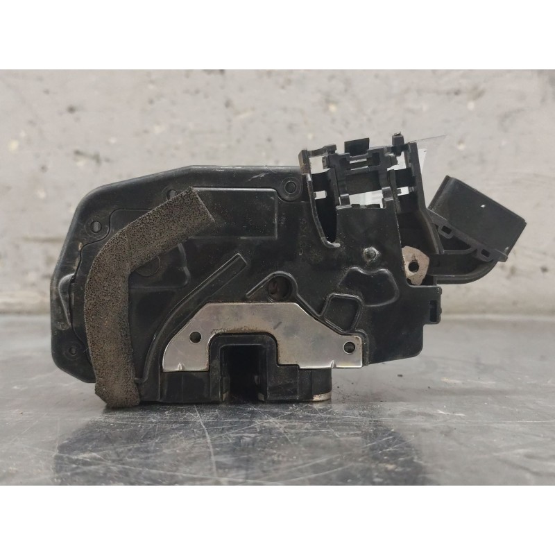 Recambio de cerradura puerta delantera izquierda para nissan x-trail ii (t31) 2.0 dci 4x4 referencia OEM IAM   