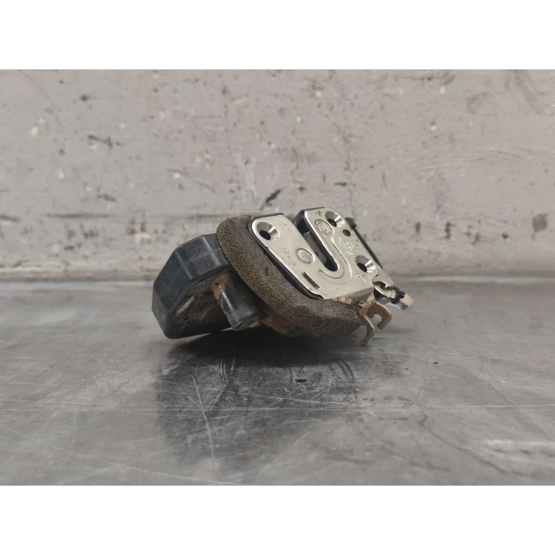 Recambio de cerradura puerta trasera izquierda para nissan x-trail ii (t31) 2.0 dci 4x4 referencia OEM IAM   