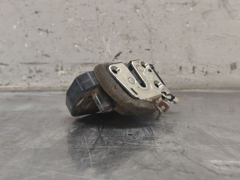 Recambio de cerradura puerta trasera izquierda para nissan x-trail ii (t31) 2.0 dci 4x4 referencia OEM IAM   