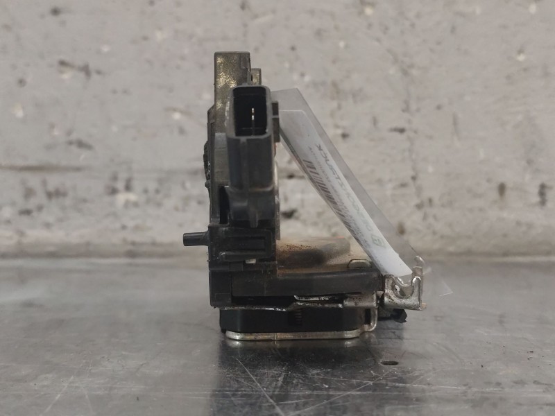 Recambio de cerradura puerta trasera izquierda para nissan x-trail ii (t31) 2.0 dci 4x4 referencia OEM IAM   