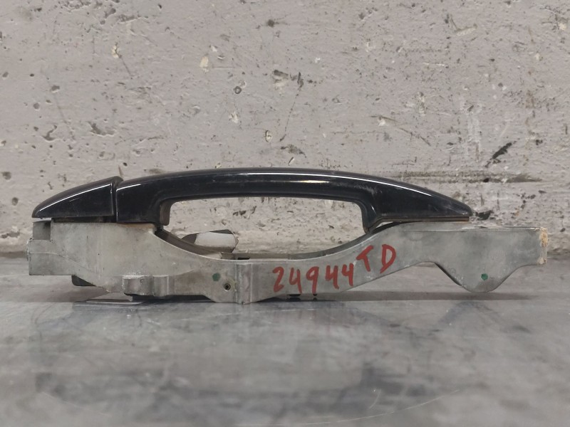 Recambio de maneta exterior trasera derecha para peugeot 308 confort referencia OEM IAM 9680168580  