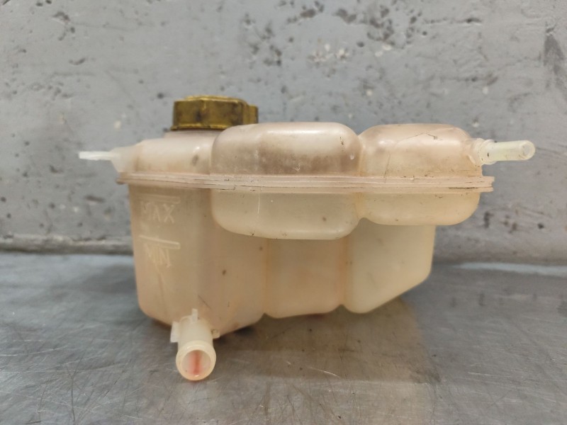 Recambio de deposito expansion para ford fiesta (cbk) ambiente referencia OEM IAM 2S6H8K218BE  