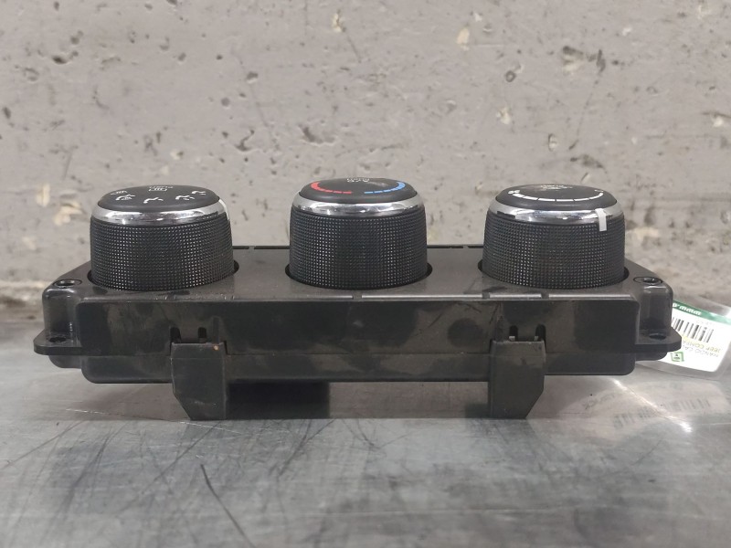 Recambio de mando calefaccion / aire acondicionado para jeep compass (mk49) 2.2 crd referencia OEM IAM P55111966AE  