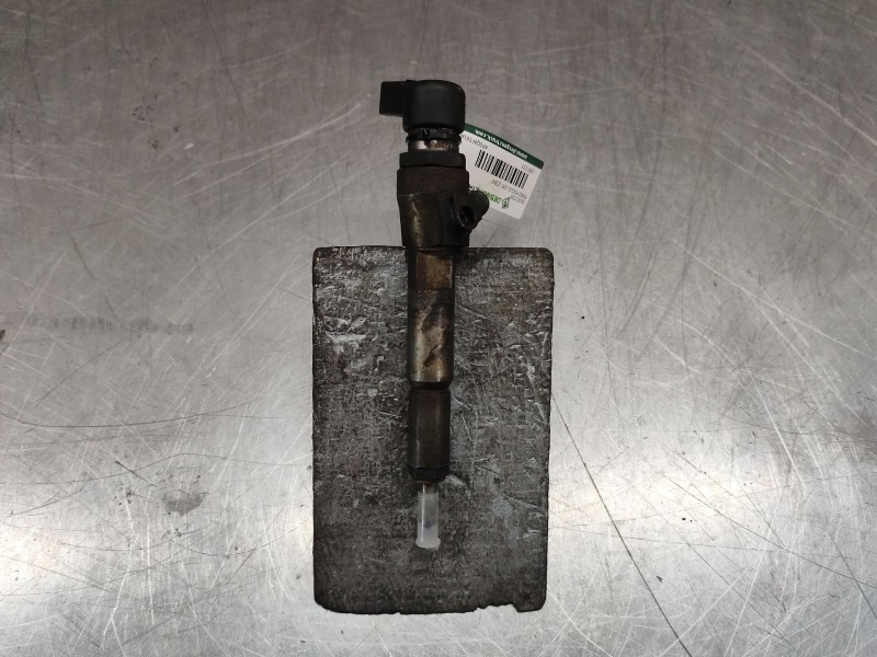 Recambio de inyector para ford focus lim. (cb4) trend referencia OEM IAM 4M5Q9F593AD  