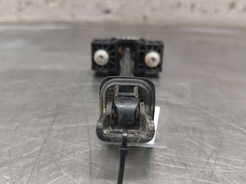 Recambio de retenedor puerta para volkswagen tiguan (5n_) 2.0 tdi 4motion referencia OEM IAM   