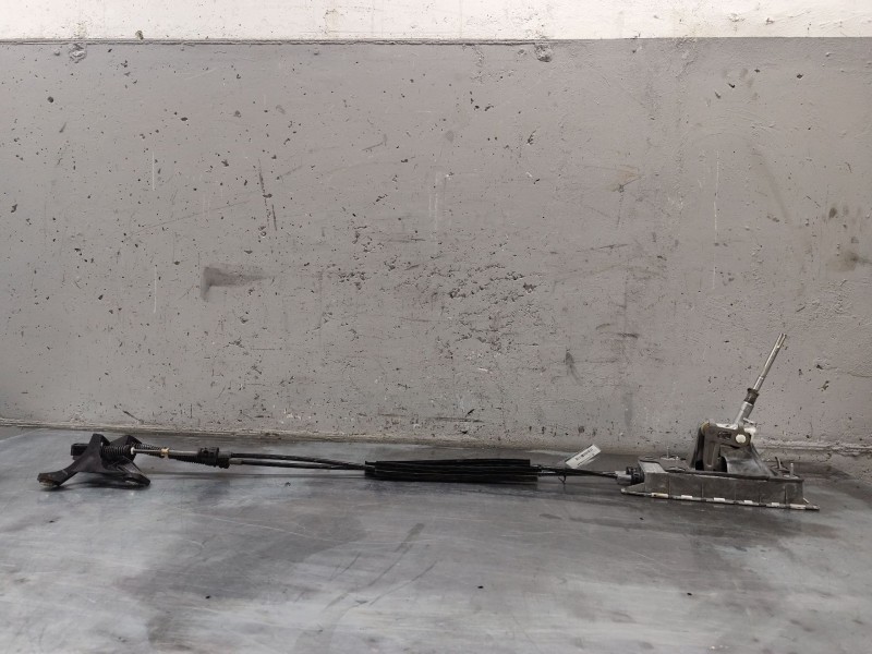 Recambio de palanca cambio para volkswagen golf vi (5k1) 2.0 tdi referencia OEM IAM 1K0711091A  