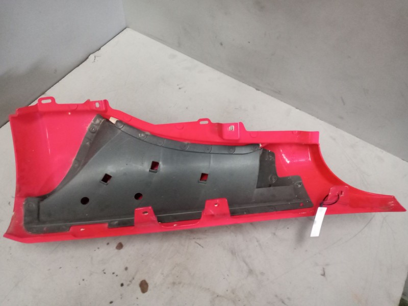 Recambio de deflector derecho para renault midlum 6.2 diesel referencia OEM IAM 5010578660  