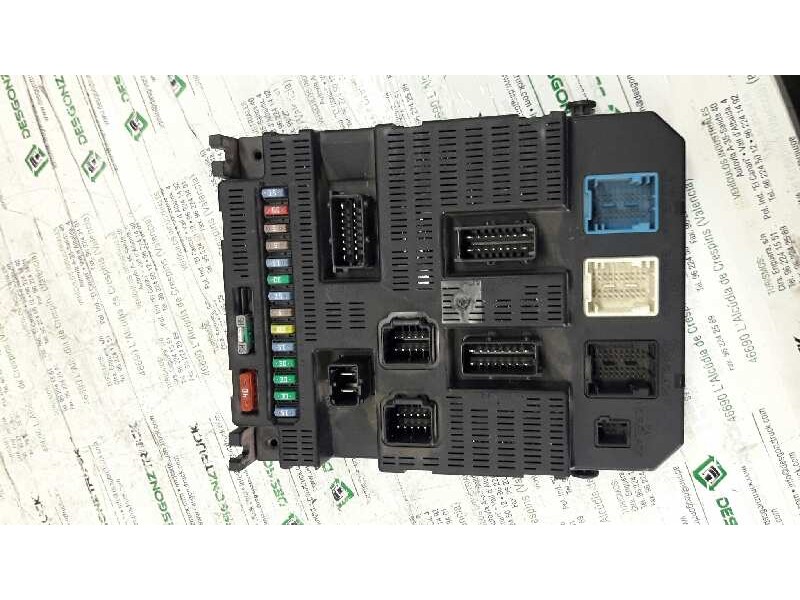 Recambio de caja reles / fusibles para citroën c4 berlina 1.6 16v hdi referencia OEM IAM 9659285580 BSI 