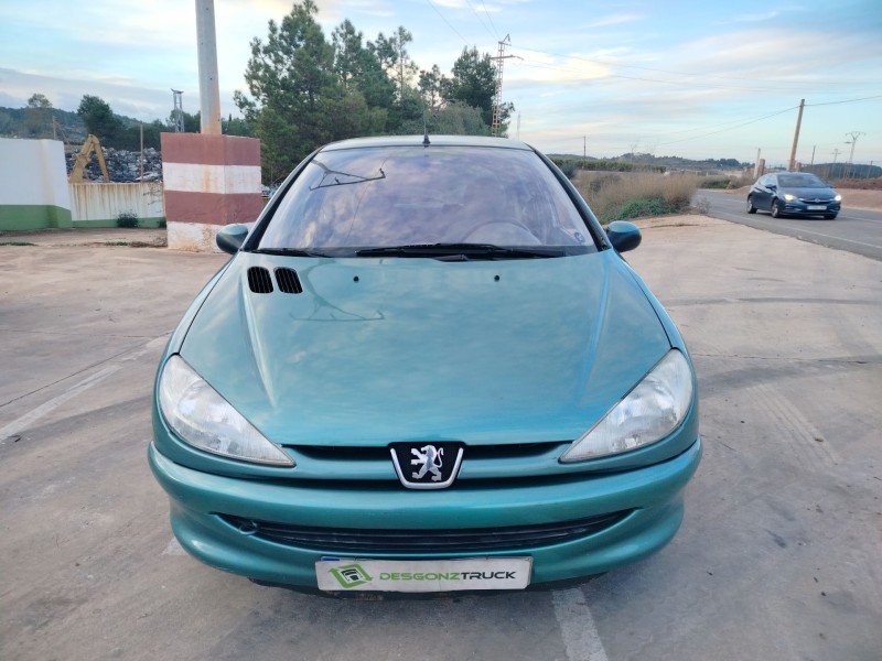 peugeot 206 berlina del año 2010