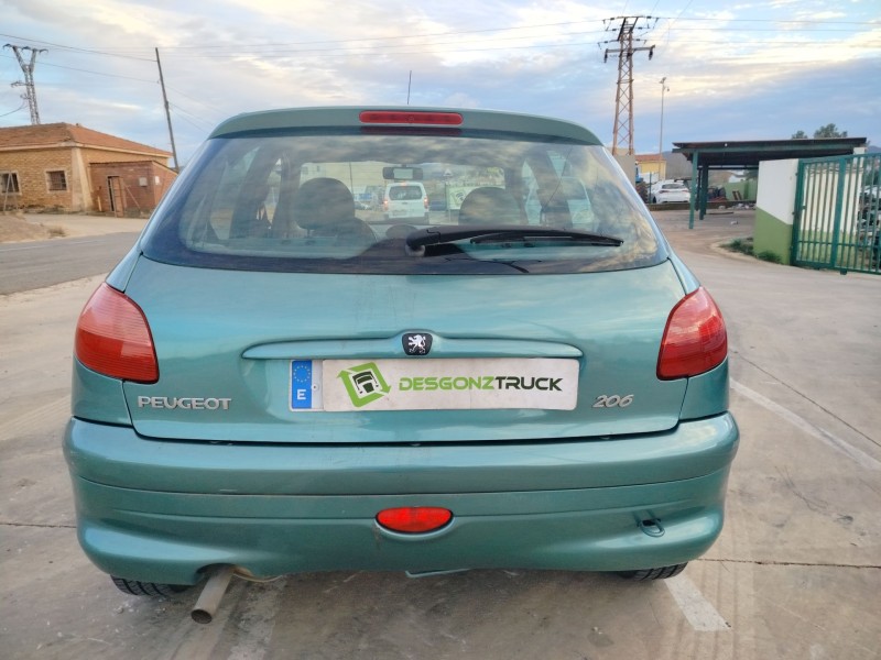 peugeot 206 berlina del año 2010