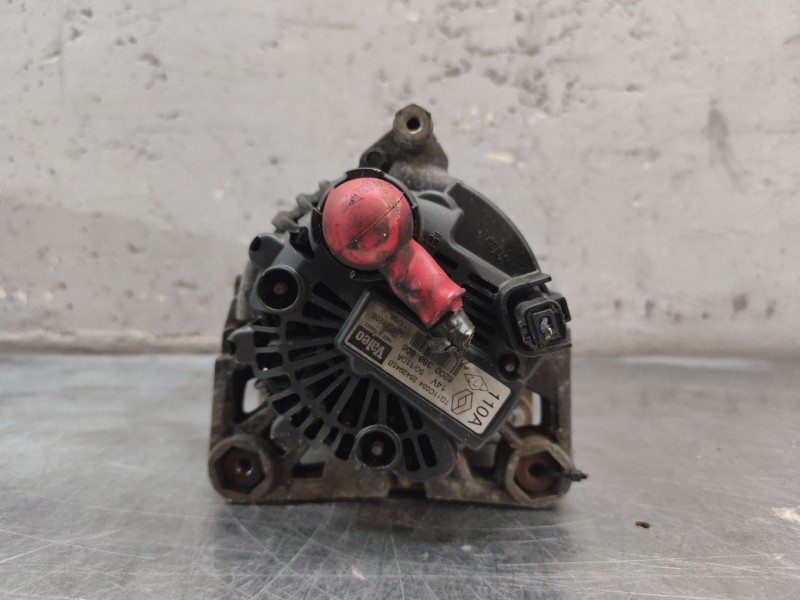 Recambio de alternador para nissan note (e11e) acenta referencia OEM IAM 8200386806  