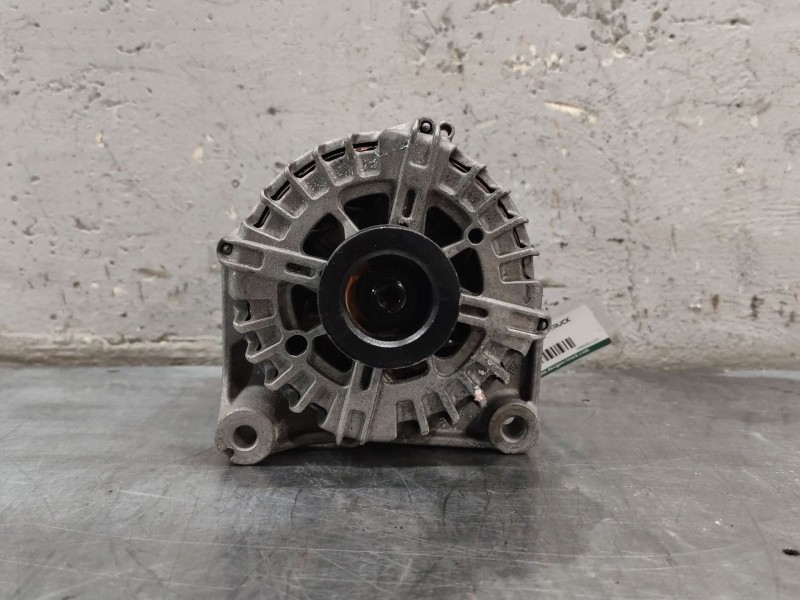 Recambio de alternador para bmw 1 (e81) 118 d referencia OEM IAM 0986082200  