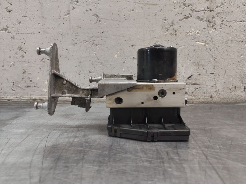 Recambio de abs para mercedes-benz clase c (w203) berlina 220 cdi (203.006) referencia OEM IAM A2035451632  