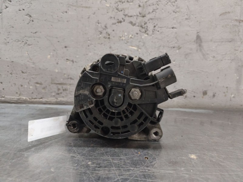 Recambio de alternador para citroën c4 berlina lx referencia OEM IAM 9646321880 0124525035 