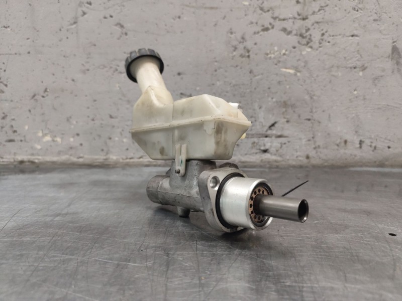 Recambio de bomba freno para nissan note (e11e) acenta referencia OEM IAM   