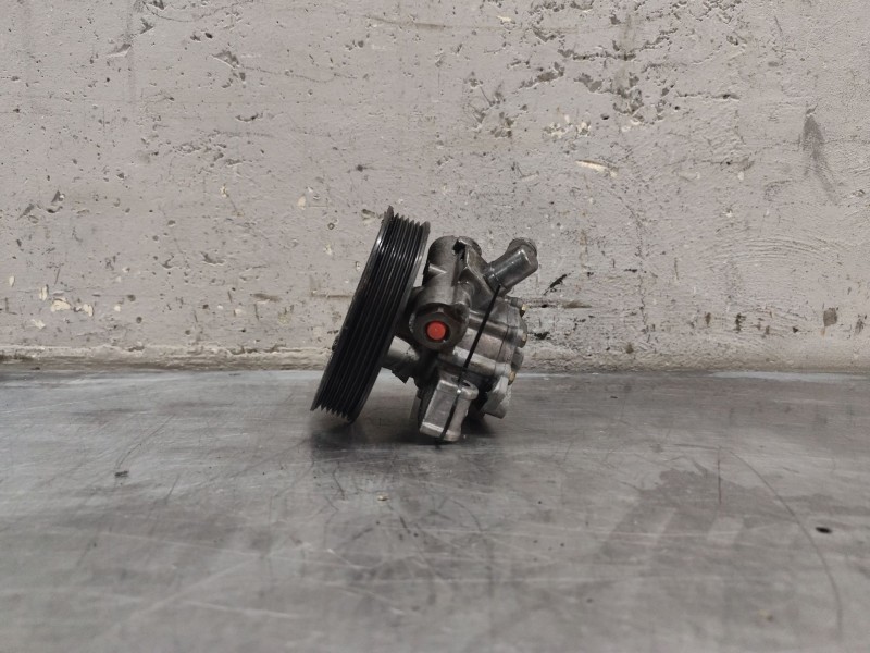 Recambio de bomba direccion para mercedes-benz clase c (w203) berlina 220 cdi (203.006) referencia OEM IAM   