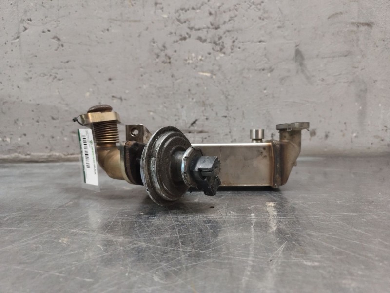 Recambio de enfriador egr para bmw 1 (e81) 118 d referencia OEM IAM 780518902  