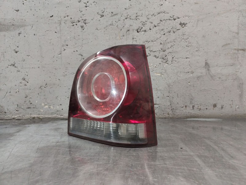 Recambio de piloto trasero derecho para volkswagen polo iv (9n_, 9a_) 1.4 tdi referencia OEM IAM   