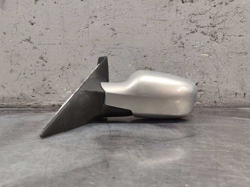 Recambio de retrovisor izquierdo para renault scenic ii grand confort dynamique referencia OEM IAM   