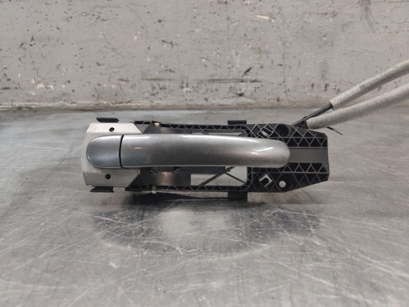 Recambio de maneta exterior delantera izquierda para volkswagen tiguan (5n_) 2.0 tdi 4motion referencia OEM IAM 5N0837017E  