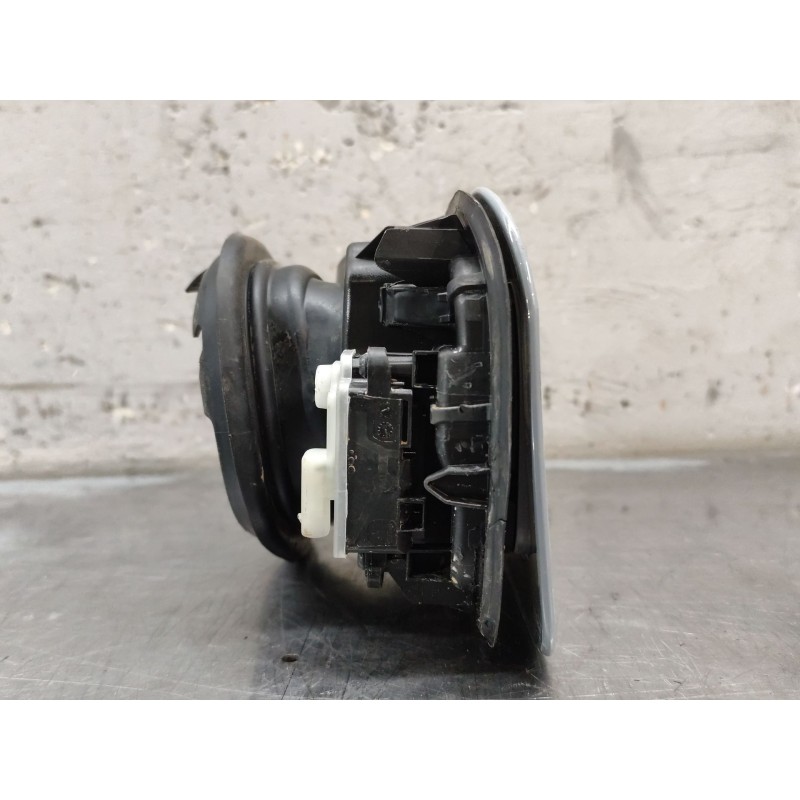 Recambio de tapa exterior combustible para bmw 4 descapotable (g23, g83) m4 competition m xdrive referencia OEM IAM   