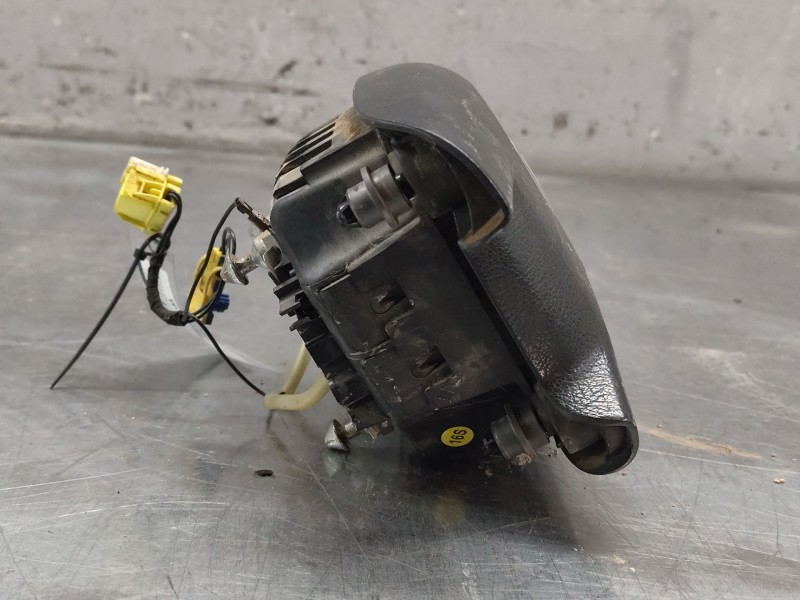 Recambio de airbag delantero izquierdo para volkswagen caddy ka/kb (2k) 2.0 sdi referencia OEM IAM 2k0880201  