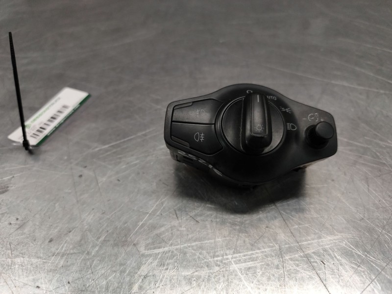 Recambio de mando luces para audi a4 ber. (b8) básico referencia OEM IAM 8K0941531  